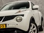 Nissan Juke 1.6 Acenta Sport (CLIMATE, TREKHAAK, SPORTSTOELEN, PARKEERSENSOREN, CRUISE, LM VELGEN, NIEUWSTAAT)