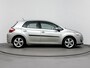 Toyota Auris 1.8 Full Hybrid Dynamic Automaat | Navi | Fietsendragerbeugel Afneembaar | Parkeersensoren Achter | 17'' Lichtmetalen Velgen |