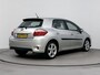 Toyota Auris 1.8 Full Hybrid Dynamic Automaat | Navi | Fietsendragerbeugel Afneembaar | Parkeersensoren Achter | 17'' Lichtmetalen Velgen |