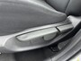 Toyota Auris 1.8 Full Hybrid Dynamic Automaat | Navi | Fietsendragerbeugel Afneembaar | Parkeersensoren Achter | 17'' Lichtmetalen Velgen |