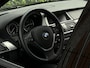 BMW X5 xDrive48i, 7 PERSOONS, PANORAMADAK, COMFORTSTOELEN, MASSAGE, NAVIGATIE, KEYLESS, MEMORY, HUD, CAMERA, CRUISE CONTROL, CLIMATE CONTROL, STOEL/ACHTERBANK/STUURVERWARMING, TREKHAAK, LICHTMETAAL 20"