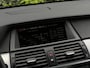 BMW X5 xDrive48i, 7 PERSOONS, PANORAMADAK, COMFORTSTOELEN, MASSAGE, NAVIGATIE, KEYLESS, MEMORY, HUD, CAMERA, CRUISE CONTROL, CLIMATE CONTROL, STOEL/ACHTERBANK/STUURVERWARMING, TREKHAAK, LICHTMETAAL 20"