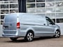 Mercedes-Benz eVito 112 L2 60 kWh | Achteruitrijcamera | Dodehoekassistentie | Stoelverwarming Bestuurdersstoel | Tweezits Bijrijdersbank | Spoorassistent