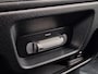 Mercedes-Benz eVito 112 L2 60 kWh | Achteruitrijcamera | Dodehoekassistentie | Stoelverwarming Bestuurdersstoel | Tweezits Bijrijdersbank | Spoorassistent