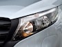 Mercedes-Benz eVito 112 L2 60 kWh | Achteruitrijcamera | Dodehoekassistentie | Stoelverwarming Bestuurdersstoel | Tweezits Bijrijdersbank | Spoorassistent
