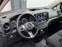 Mercedes-Benz eVito 112 L2 60 kWh | Achteruitrijcamera | Dodehoekassistentie | Stoelverwarming Bestuurdersstoel | Tweezits Bijrijdersbank | Spoorassistent