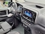 Mercedes-Benz eVito 112 L2 60 kWh | Achteruitrijcamera | Dodehoekassistentie | Stoelverwarming Bestuurdersstoel | Tweezits Bijrijdersbank | Spoorassistent