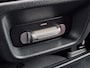 Mercedes-Benz eVito 112 L2 60 kWh | Achteruitrijcamera | Dodehoekassistentie | Stoelverwarming Bestuurdersstoel | Tweezits Bijrijdersbank | Spoorassistent