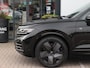 Volkswagen Touareg 3.0 TSi eHybrid 4MOTION R | Trekhaak | Elektrisch verstelbare stuurkolom | Memory | Luchtvering | 360°-camera | Stoel- Koeling/Verwarming/Massage | DYN-Audio | Head up Display |