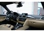 BMW 3-Serie 318i Luxury Edition Automaat | Sportstoelen | Achteruitrijcamera | Schuif/Kanteldak