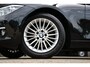 BMW 3-Serie 318i Luxury Edition Automaat | Sportstoelen | Achteruitrijcamera | Schuif/Kanteldak