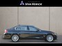 BMW 3-Serie 318i Luxury Edition Automaat | Sportstoelen | Achteruitrijcamera | Schuif/Kanteldak