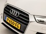 Audi Q3 1.4 TFSI CoD Sport 150Pk Automaat (NAVIGATIE, CLIMATE, STOELVERWARMING, GETINT GLAS, SPORTSTOELEN, BLUETOOTH, NIEUWE APK, NIEUWSTAAT)