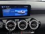 Mercedes-Benz A-klasse 180 Business Solution AMG | Panoramadak | Widescreen | Sfeerverlichting | Achteruitrijcamera | Stoelverwarming |