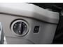 Volkswagen Crafter 35 2.0 TDI L3H1 Highline 2017 | Trekhaak | Parkeersensoren | Elektrische Ramen | Cruise Control | Boekjes | Standkachel | 2 Sleutels | Alarm Klasse 3 | Stuurwiel Bediening