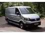 Volkswagen Crafter 35 2.0 TDI L3H1 Highline 2017 | Trekhaak | Parkeersensoren | Elektrische Ramen | Cruise Control | Boekjes | Standkachel | 2 Sleutels | Alarm Klasse 3 | Stuurwiel Bediening