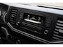 Volkswagen Crafter 35 2.0 TDI L3H1 Highline 2017 | Trekhaak | Parkeersensoren | Elektrische Ramen | Cruise Control | Boekjes | Standkachel | 2 Sleutels | Alarm Klasse 3 | Stuurwiel Bediening