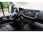 Volkswagen Crafter 35 2.0 TDI L3H1 Highline 2017 | Trekhaak | Parkeersensoren | Elektrische Ramen | Cruise Control | Boekjes | Standkachel | 2 Sleutels | Alarm Klasse 3 | Stuurwiel Bediening