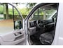 Volkswagen Crafter 35 2.0 TDI L3H1 Highline 2017 | Trekhaak | Parkeersensoren | Elektrische Ramen | Cruise Control | Boekjes | Standkachel | 2 Sleutels | Alarm Klasse 3 | Stuurwiel Bediening