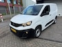 Peugeot Partner 1.2 PureTech Premium AIRCO I NAVI I PDC I APPLE CARPLAY I ANDROID AUTO I 1e EIGENAAQR I COMPLETE ONDERHOUDSHISTORIE