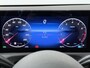 Mercedes-Benz A-klasse 180 Business Solution AMG | Panoramadak | Widescreen | Sfeerverlichting | Achteruitrijcamera | Stoelverwarming |