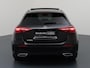 Mercedes-Benz A-klasse 180 Business Solution AMG | Panoramadak | Widescreen | Sfeerverlichting | Achteruitrijcamera | Stoelverwarming |