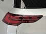 Volkswagen Golf 1.5 eTSI R-Line Business | Navigatie | Achteruitrijcamera | Trekhaak | All-Season Banden | Adaptive Cruise Control | Stoelverwarming |