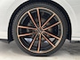 Volkswagen Golf 1.5 eTSI R-Line Business | Navigatie | Achteruitrijcamera | Trekhaak | All-Season Banden | Adaptive Cruise Control | Stoelverwarming |