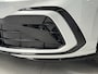 Volkswagen Golf 1.5 eTSI R-Line Business | Navigatie | Achteruitrijcamera | Trekhaak | All-Season Banden | Adaptive Cruise Control | Stoelverwarming |
