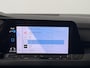 Volkswagen Golf 1.5 eTSI R-Line Business | Navigatie | Achteruitrijcamera | Trekhaak | All-Season Banden | Adaptive Cruise Control | Stoelverwarming |