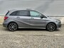Mercedes-Benz B-klasse 122pk Ambitoin automaat AMG line |1ste eig, Pano, Leer |