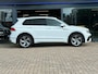 Volkswagen Tiguan 1.5 TSI R-Line Volkswagen Tiguan | 3 X R | panorama | Adaptive cruise | Automaat |