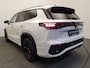 Volkswagen Tayron 1.5 eHybrid 272pk DSG/AUT R-Line Wegklapbare trekhaak, Massage, Camera