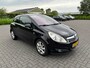 Opel Corsa 1.4-16V Cosmo | Automaat | Cruise control | Climate control |