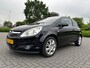 Opel Corsa 1.4-16V Cosmo | Automaat | Cruise control | Climate control |
