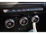 Renault Captur 1.3 TCe 130 Intens NAVI | DEALERONDERHOUDEN | APPLECARPLAY EN ANDROID AUTO | SENSOREN V+A | CAMERA ACHTER | LM VELGEN | LEDLAMPEN V+A | 1E EIGENAAR |