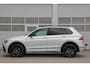 Volkswagen Tiguan 1.4 TSI eHybrid 245pk R-Line Business+ | SoH 91% | Trekhaak | Panoramadak | 360 Camera | Navigatie | Stoelverwarming Voor & Achter