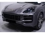 Porsche Cayenne 4.0 V8 S ex bpm. pano-dak soft-close sportuitlaat luchtvering(PASM) electr.trekhaak stoelverwarming v+a en geventileerde voorstoelen exterieur-pakket DAB private-glas 22"lmv sport design sport-chrono Bose sounsystem 360-camera soft-close HUD ACC sportstoelen 18keer-verstelbaar