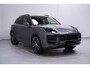 Porsche Cayenne 4.0 V8 S ex bpm. pano-dak soft-close sportuitlaat luchtvering(PASM) electr.trekhaak stoelverwarming v+a en geventileerde voorstoelen exterieur-pakket DAB private-glas 22"lmv sport design sport-chrono Bose sounsystem 360-camera soft-close HUD ACC sportstoelen 18keer-verstelbaar