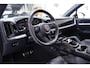Porsche Cayenne 4.0 V8 S ex bpm. pano-dak soft-close sportuitlaat luchtvering(PASM) electr.trekhaak stoelverwarming v+a en geventileerde voorstoelen exterieur-pakket DAB private-glas 22"lmv sport design sport-chrono Bose sounsystem 360-camera soft-close HUD ACC sportstoelen 18keer-verstelbaar
