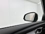 Volvo XC40 1.5 T4 Plug-in hybrid Plus Bright | Automaat | Apple Carplay / Android Auto | Memory Seats | Harman-Kardon | Virtual Cockpit | Stoel- Stuurverwarming | Elektrische Achterklep | Achteruitrijcamera | Navigatie | Climate Control | Cruise Control | Lichtmetalen Velgen |
