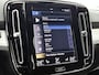 Volvo XC40 1.5 T4 Plug-in hybrid Plus Bright | Automaat | Apple Carplay / Android Auto | Memory Seats | Harman-Kardon | Virtual Cockpit | Stoel- Stuurverwarming | Elektrische Achterklep | Achteruitrijcamera | Navigatie | Climate Control | Cruise Control | Lichtmetalen Velgen |