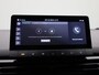 MG MG4 Electric Luxury 64 kWh | Automaat | Navigatie | Climate Control | Apple Carplay / Android Auto | Adaptive Cruise Control | Stoel/Stuur verwarming | Half-Leder | Lage km stand