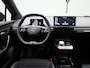 MG MG4 Electric Luxury 64 kWh | Automaat | Navigatie | Climate Control | Apple Carplay / Android Auto | Adaptive Cruise Control | Stoel/Stuur verwarming | Half-Leder | Lage km stand