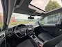 Volkswagen Golf 1.4 TSI Highline 5 deurs 125PK! PANORAMA l NAVI l CRUISE l PARKPILOT l AIRCO ECC! DEALER OH l TOPSTAAT l NW D-RIEM