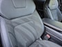 Nissan Ariya Evolve 66 kWh / 99% SOH / Glazen schuif- en kanteldak / CCS snelladen / warmtepomp / Stuur- Stoel & Achterbank verwarming / Head Up Display / Adaptief cruise control / Stoelventilatie / Bose Audio Systeem / Elektrische achterklep / Draadloze telefoon lader /