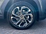 Hyundai Tucson 1.6 T-GDI HEV Premium / Fabrieksgarantie tot 09-2029 / Dealer onderhouden / 1.360 kg Afn. trekhaak / Leder / Elektrische stoelen en klep / Stuur-, stoel- en achterbankverwarming / Stoelventilatie / Camera 360° /