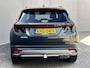 Hyundai Tucson 1.6 T-GDI HEV Premium / Fabrieksgarantie tot 09-2029 / Dealer onderhouden / 1.360 kg Afn. trekhaak / Leder / Elektrische stoelen en klep / Stuur-, stoel- en achterbankverwarming / Stoelventilatie / Camera 360° /