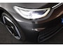 Volkswagen ID.3 First Max 204pk 58 kWh Trekhaak Panoramadak Matrix LED Camera Stoelverwarming Navigatie
