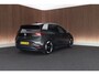 Volkswagen ID.3 First Max 204pk 58 kWh SOH 89% Trekhaak Panoramadak Matrix LED Camera Stoelverwarming Navigatie
